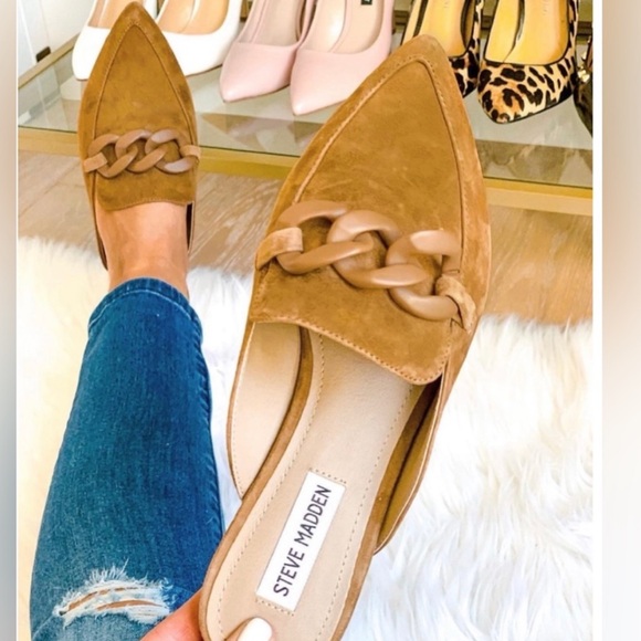 Steve Madden Tan Chain Detail Flats - Picture 1 of 3